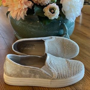 Sketchers Air-Cooled Memory Foam Slip Ons